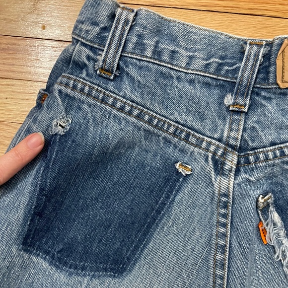Vintage 1970’s LEVI’s Cutoff Jean Shorts - Orange Tag - Picture 8 of 9